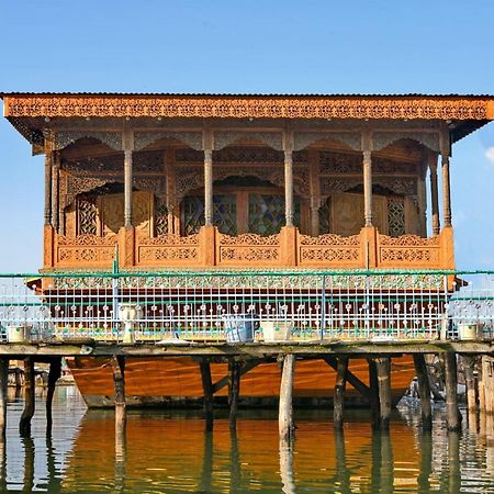 De Laila House Boat By Sterling Hotel Srinagar  Bagian luar foto